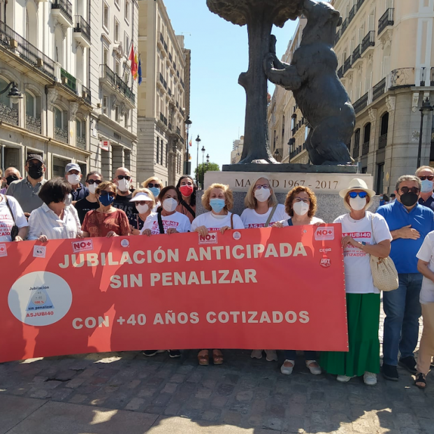 Miembros de asjubi40 en la Puerta del sol