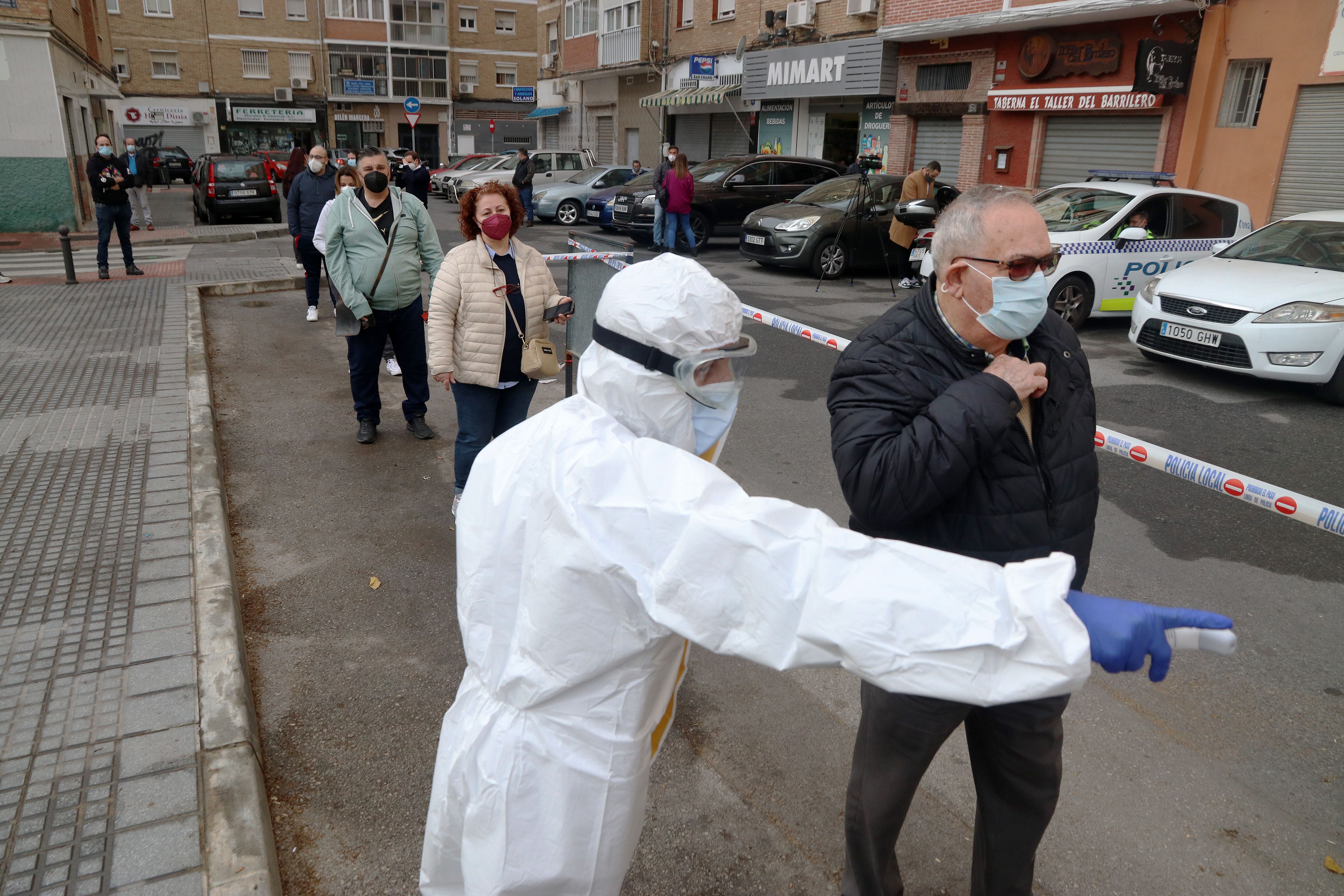 ¿Cuándo empezará la sexta ola de la pandemia?