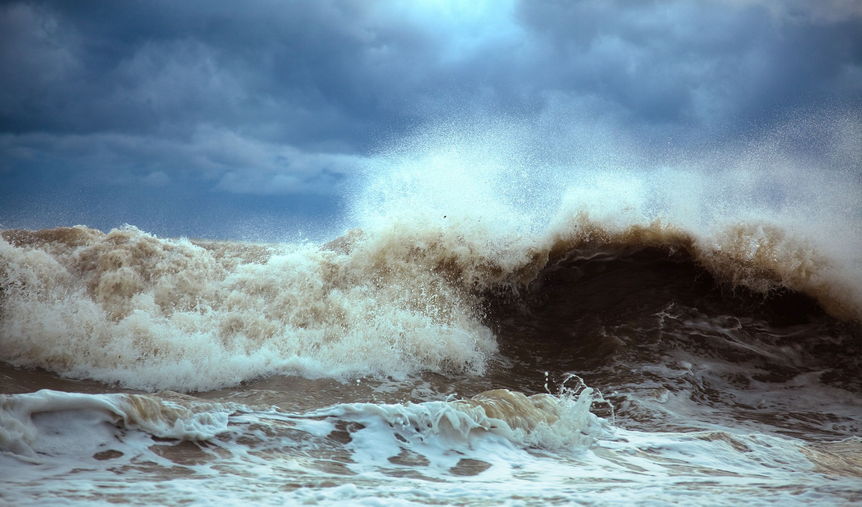 El video que compara el tamaño de los tsunamis