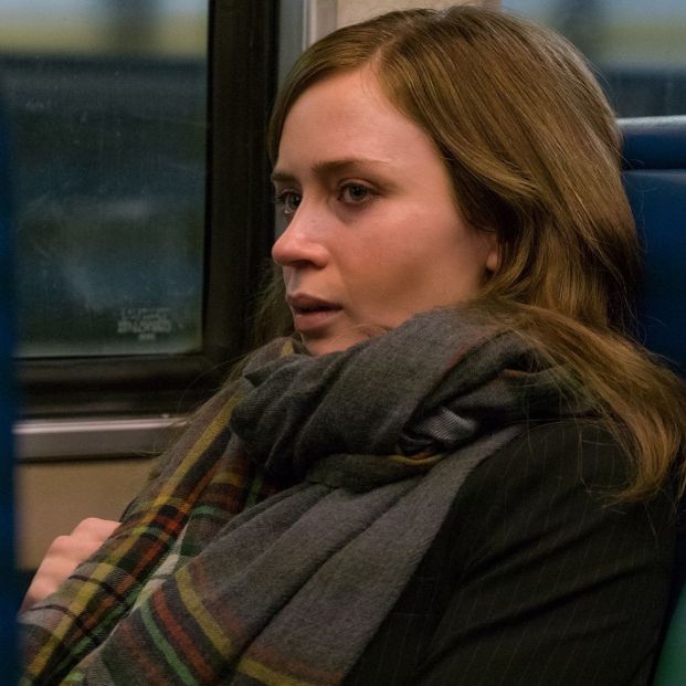 EuropaPress 1353909 critica chica tren thriller papel