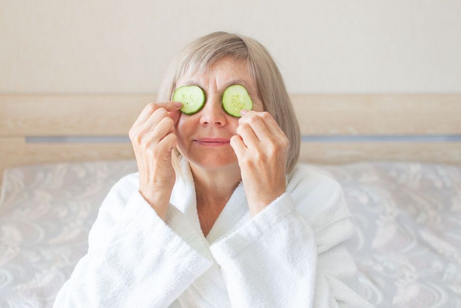 Estos alimentos te ayudan a reducir las ojeras: pepino