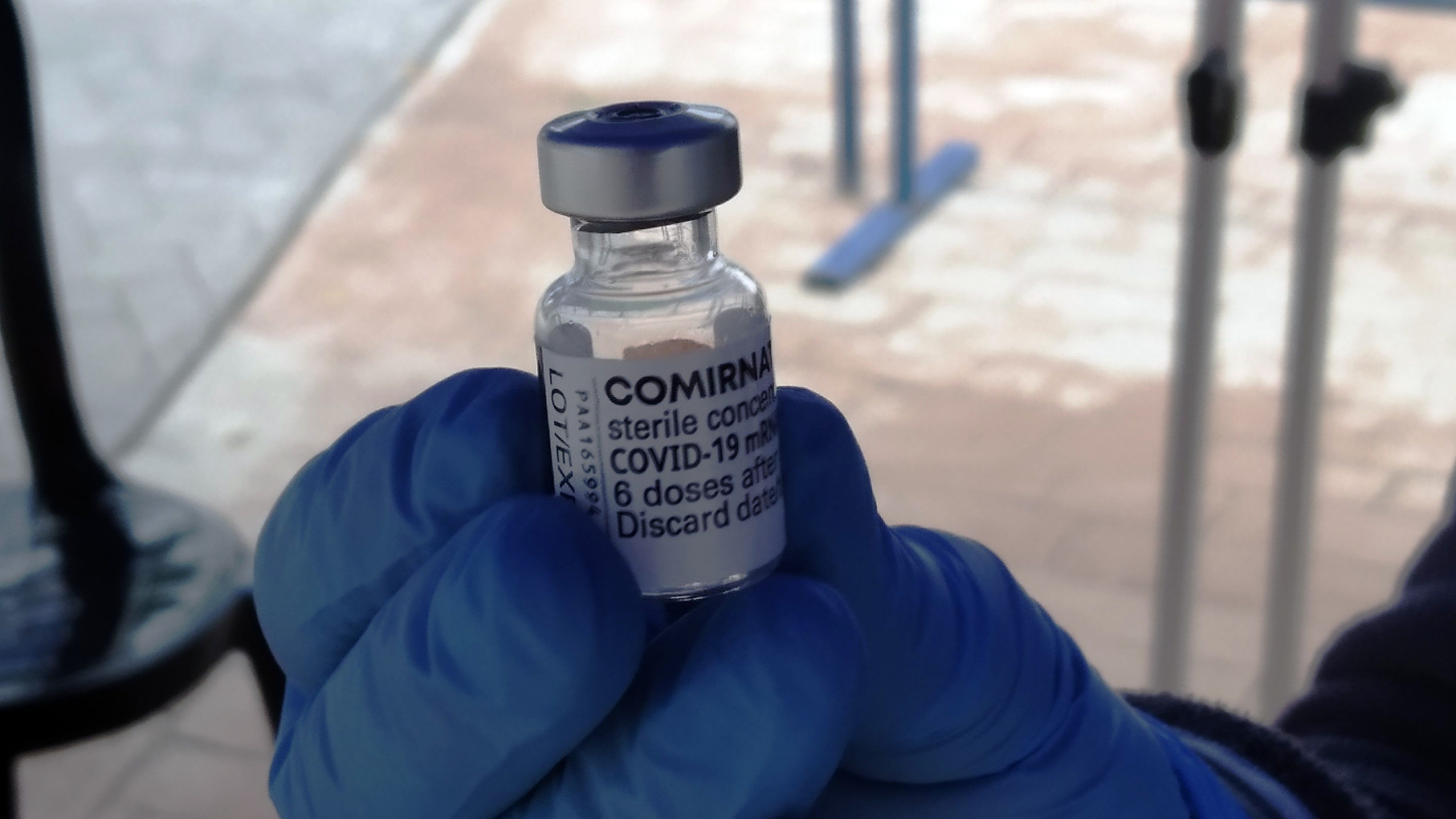 Las vacunas que están por venir: de coronavirus sintético, BIO, con pistolas sin aguja o esnifadas