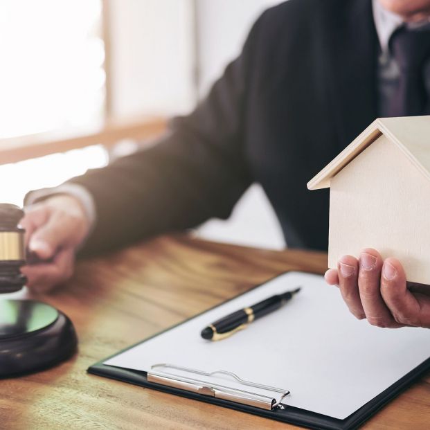 Las viviendas heredadas se pueden vender ya sin limitaciones y a precio de mercado (Foto Bigstock) Las viviendas heredadas se pueden vender ya sin limitaciones y a precio de mercado (Foto Bigstock)