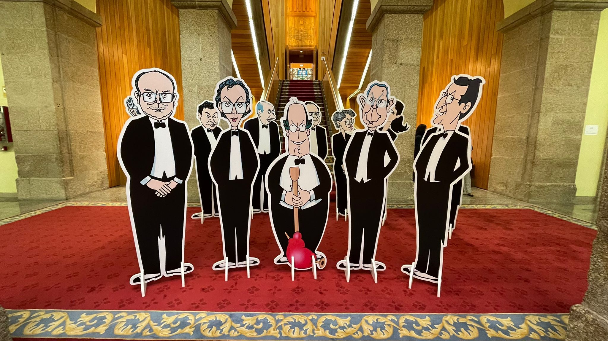 Siro López dona sus más de 1.500 caricaturas políticas: "Mi jubilación se produce hoy, aquí"