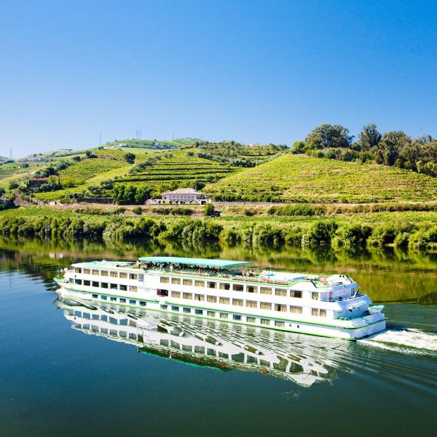 Crucero por el Valle del Duero (bigstockphoto) Crucero por el Valle del Duero (bigstockphoto)