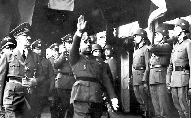 Hitler y Franco durante el encuentro que tuvieron a cabo en Hendaya