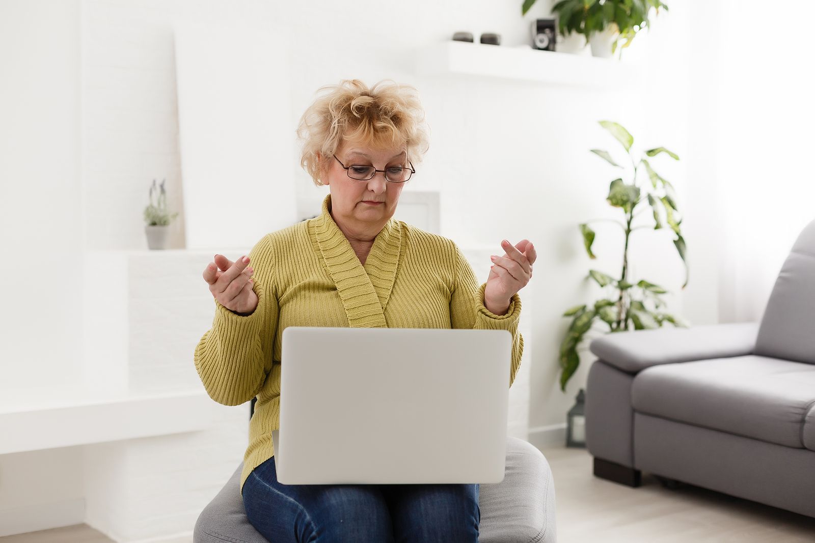 Ojo a este fraude  Amazon, MediaMarkt o Apple no están ofreciendo regalos por contestar encuestas (Foto Bigstock)