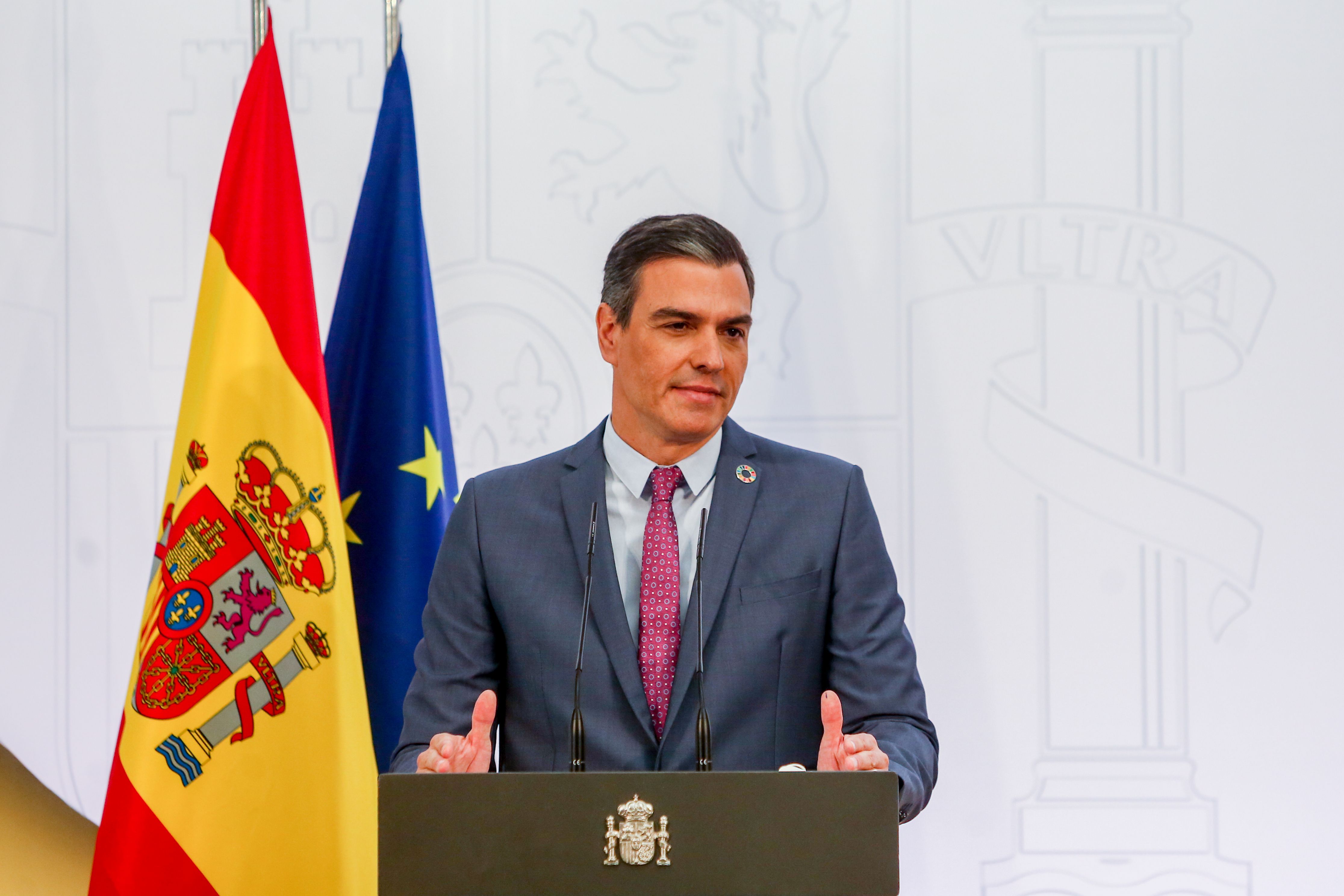 Pedro Sánchez admite que la atención a los mayores "es altamente deficitaria"