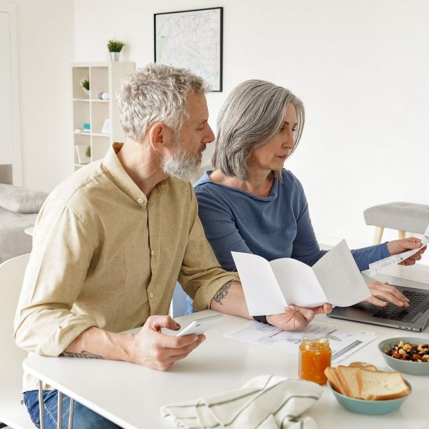 La calculadora definitiva del Banco de España para saber cuánto deberías ahorrar a la semana (Foto Bigstock) 2