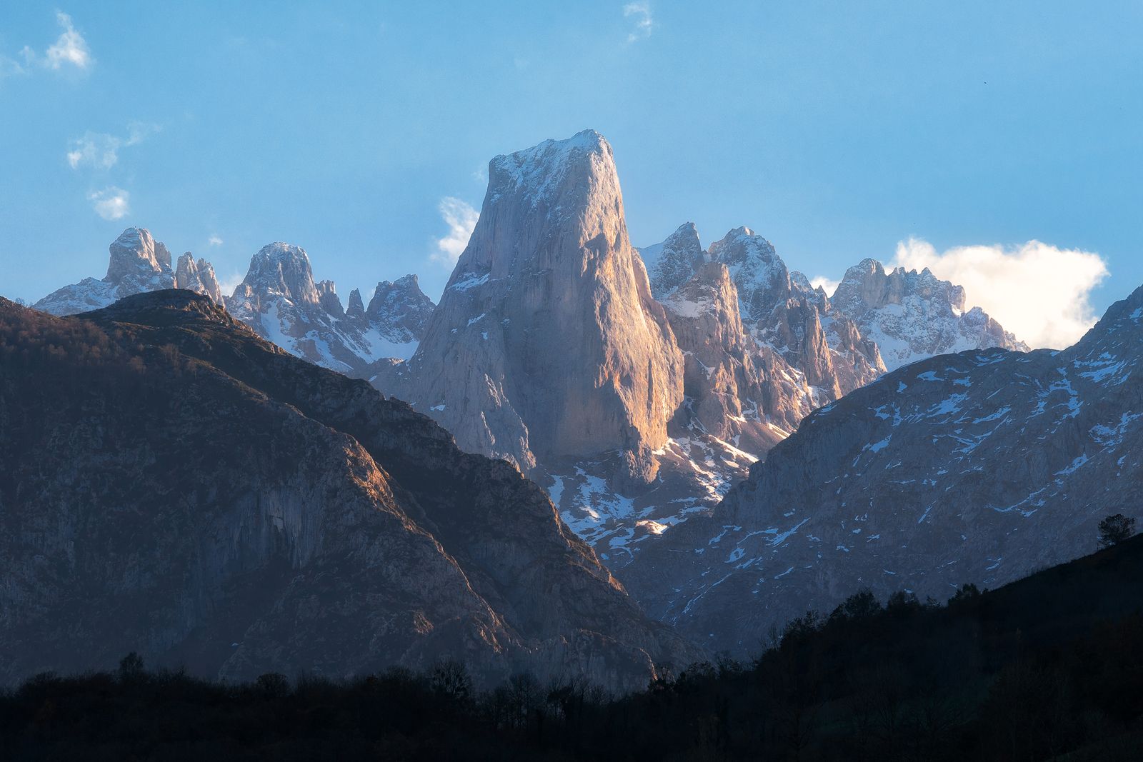 Parque Nacional Picos de Europa (bigstock) 