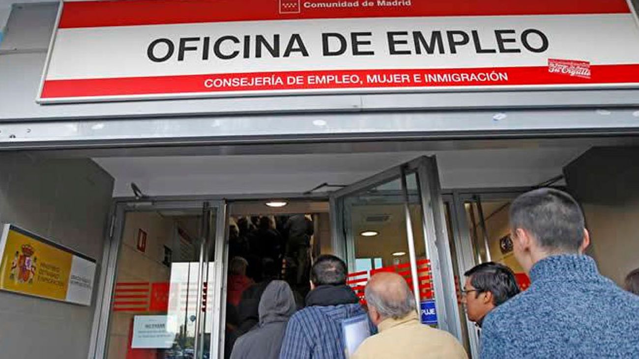 El empleo crece en abril y vuelve al nivel de hace más de 11 años