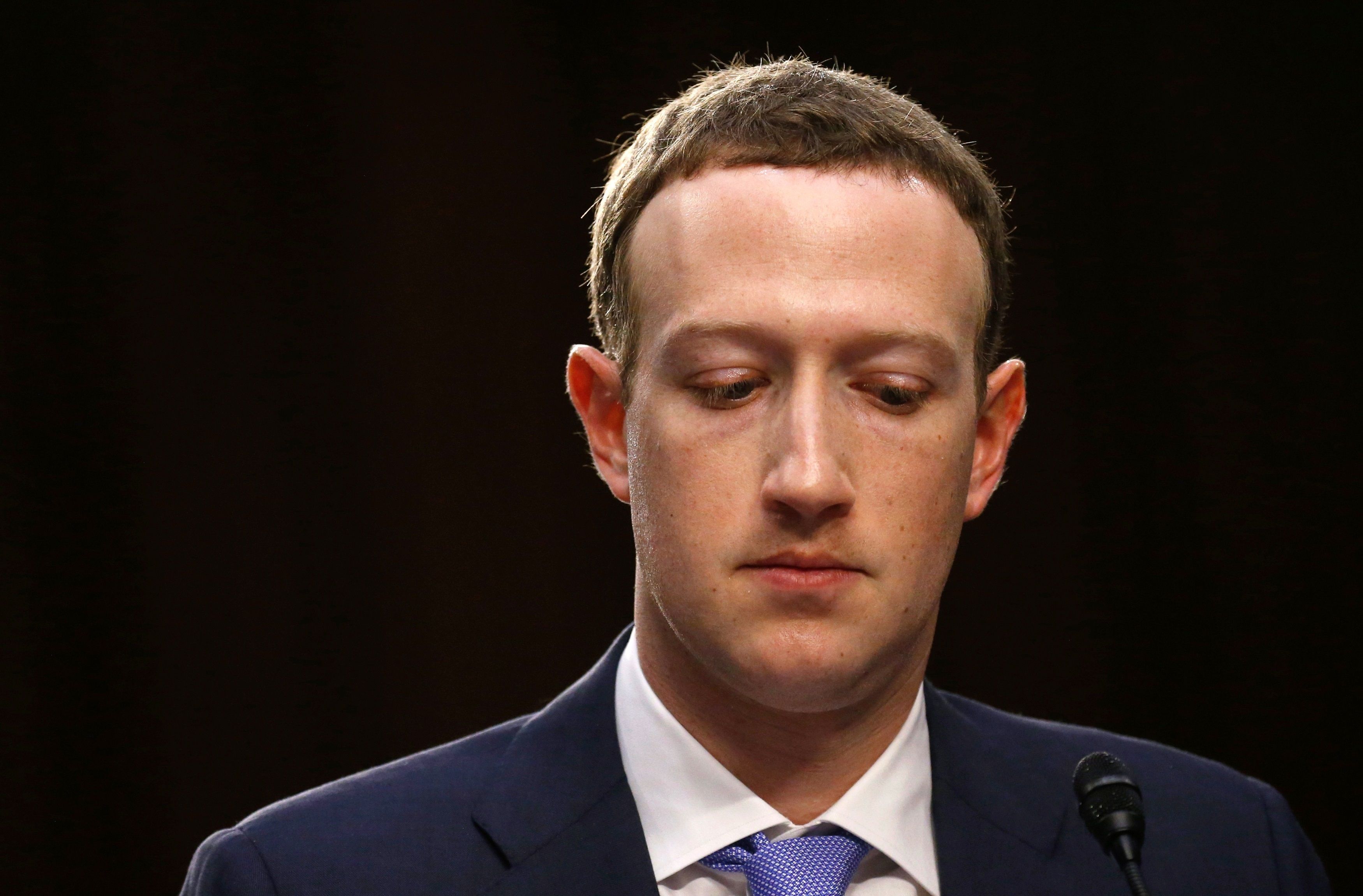 Cuántos millones ha perdido Mark Zuckerberg con el 'apagón de WhatsApp, Facebook e Instagram