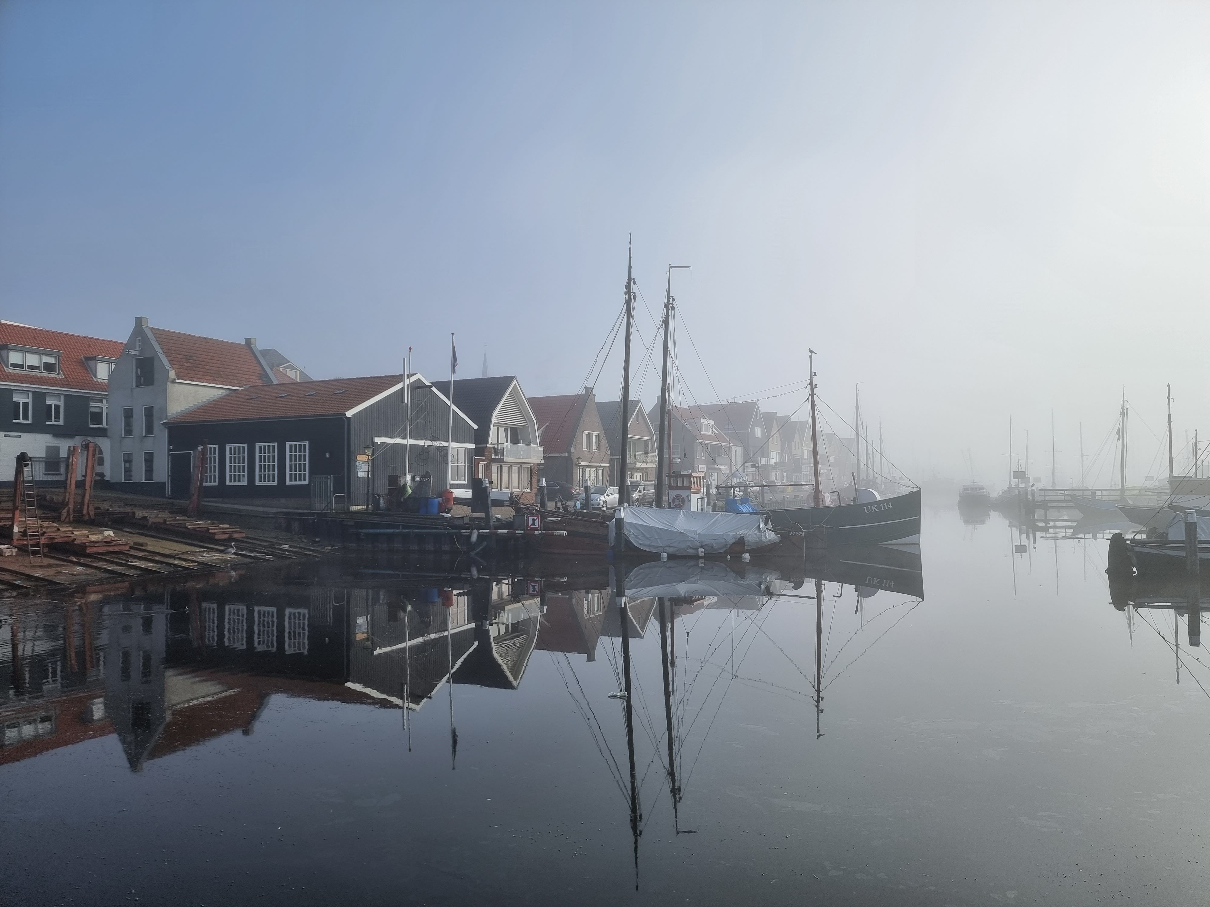 Urk, el pueblo holandés que no se vacuna contra el coronavirus porque confía en Dios y en el pescado. Foto: Europa Press