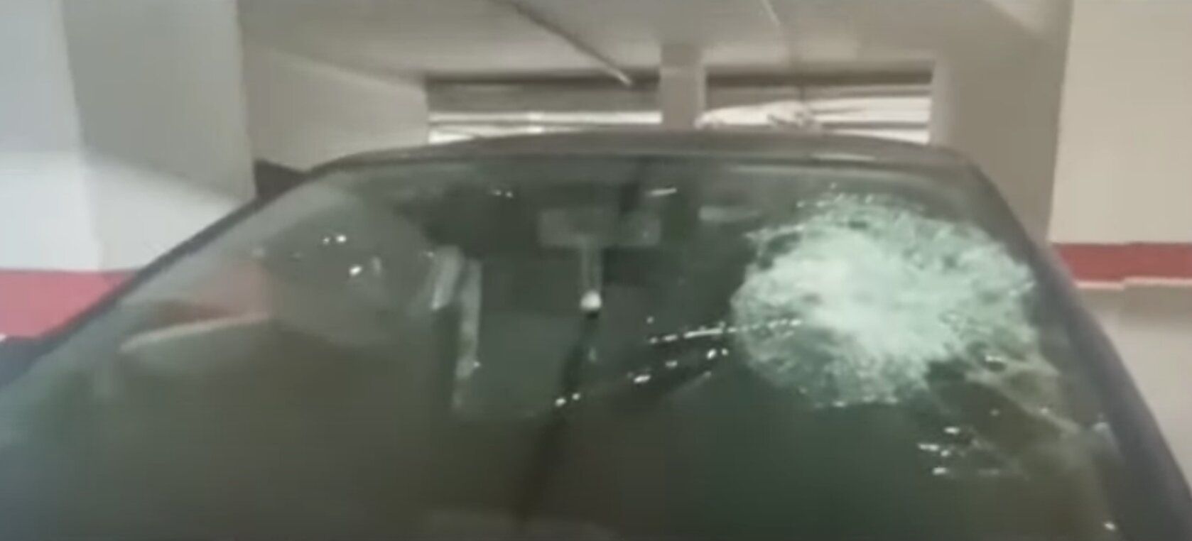 Lanzan piedras desde un puente, a los coches que circulan por el km 8,7 de la N IV Lanzan piedras desde un puente, a los coches que circulan por el km 8,7 de la N IV