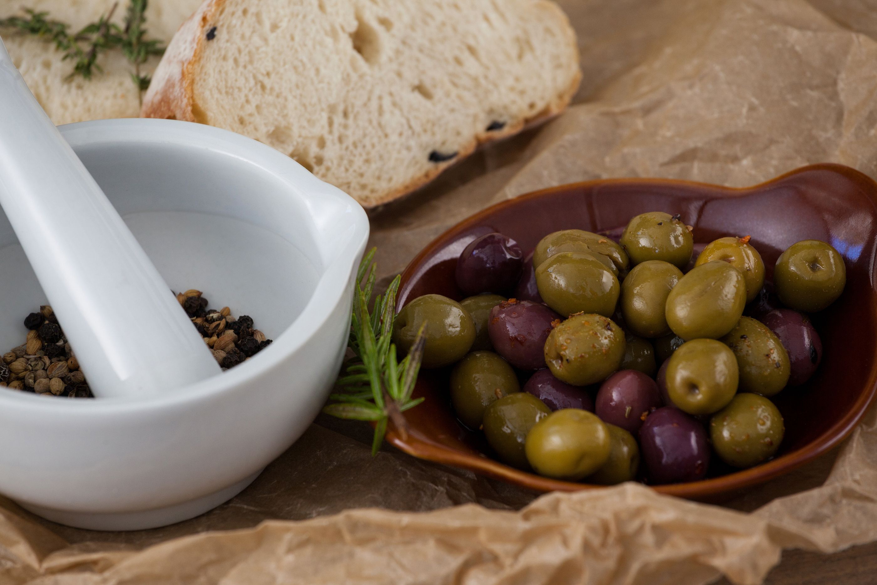 Sanidad alerta de una pasta de aceitunas perjudicial para la salud