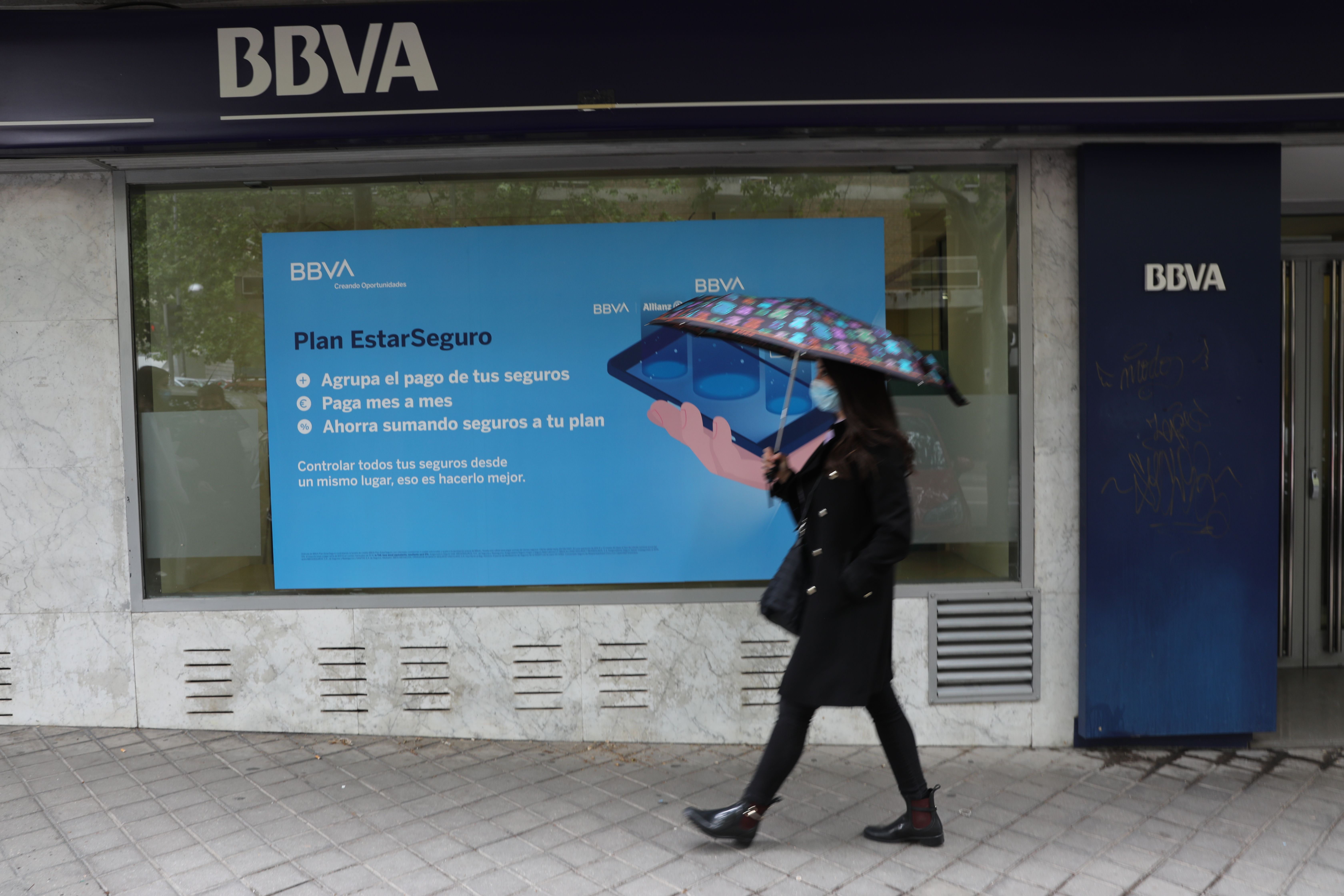 BBVA continúa cerrando oficinas: 218 entre octubre y noviembre