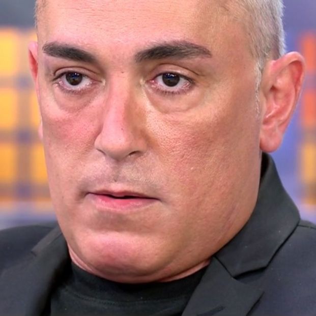 Kiko Hernández deja 'Sálvame' tras la muerte de su "segunda madre": "No estoy bien" Kiko Hernández deja 'Sálvame' tras la muerte de su "segunda madre": "No estoy bien"