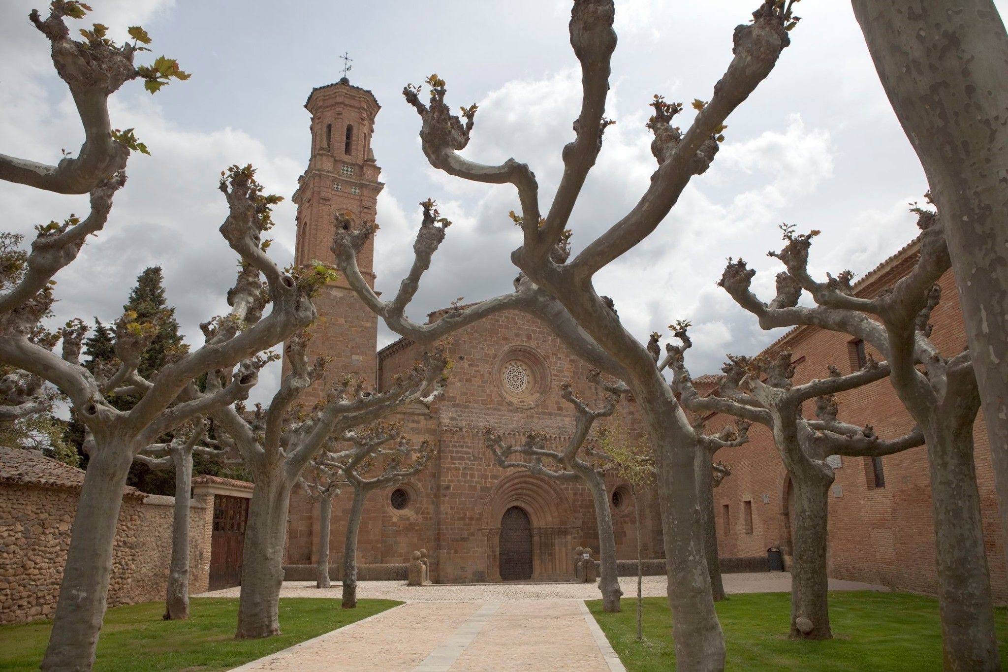 Visita el monasterio de Veruela: se cumplen 850 años de la llegada de la comunidad cisterciense