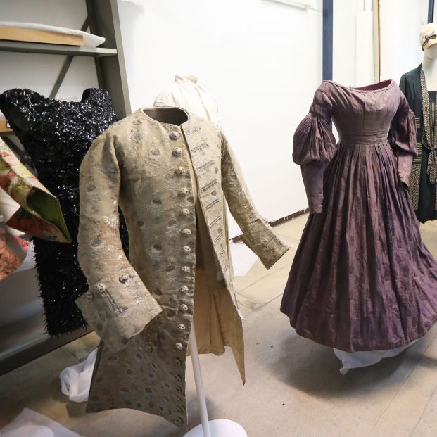 Reabre el Museo del Traje de Madrid con una nueva exposición permanente centrada en la moda española. Foto: Europa Press