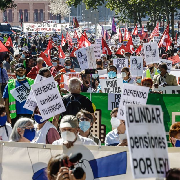 Desmontando las mentiras de las pensiones: no son un gasto, son un derecho (Europa Press)