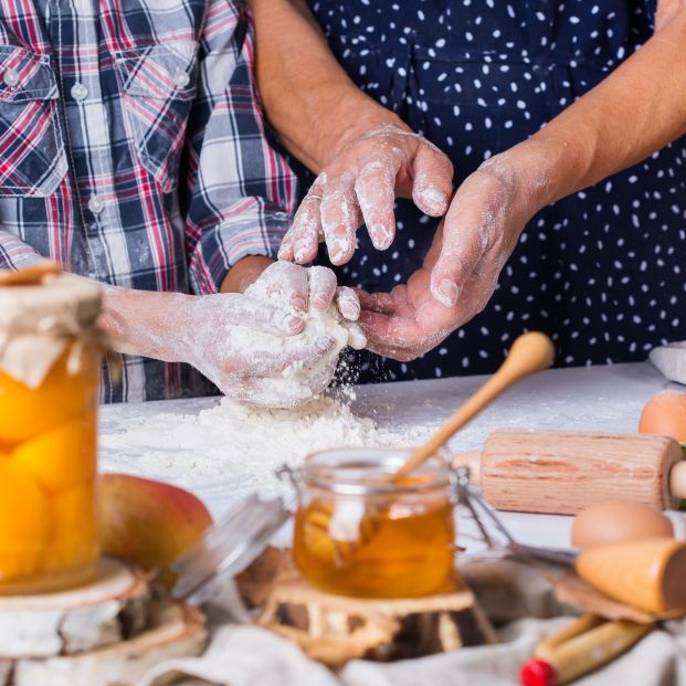 ‘Sukaldean Sortzaile’, el concurso gastronómico del País Vasco que aúna a jóvenes y mayores. Foto: Bigstock