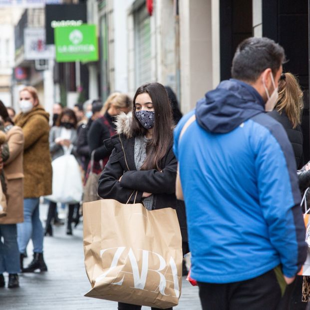 Zara y el resto marcas de Inditex cobrarán por las bolsas