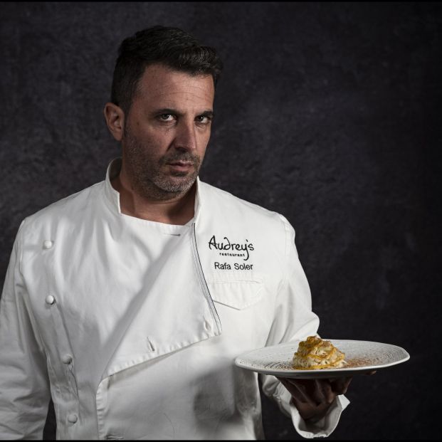 El chef Rafa Soler, del restaurante Audrey's, elegido mejor cocinero de 2020 El chef Rafa Soler, del restaurante Audrey's, elegido mejor cocinero de 2020