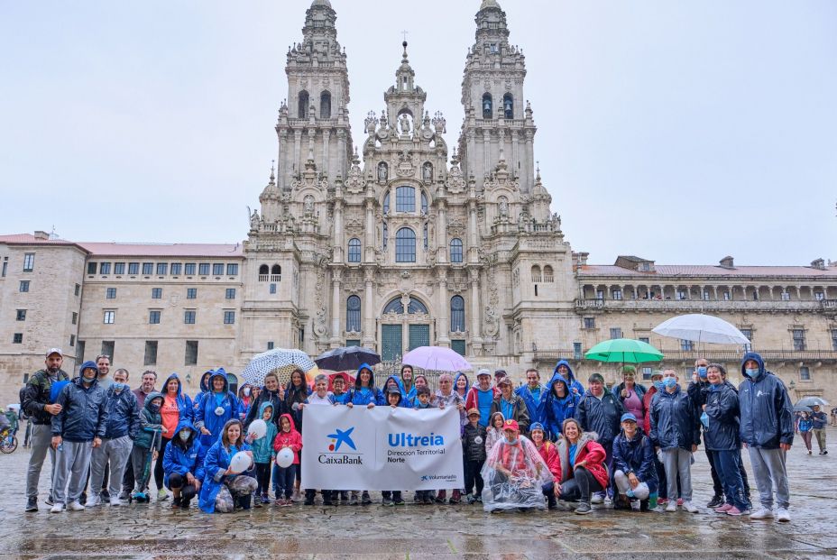 EuropaPress 4014968 voluntarios caizabank realizan camino santiago