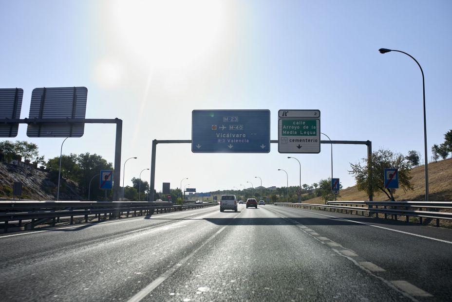 EuropaPress 3901626 varios vehiculos recorren autovia a3 fin semana arranca operacion retorno