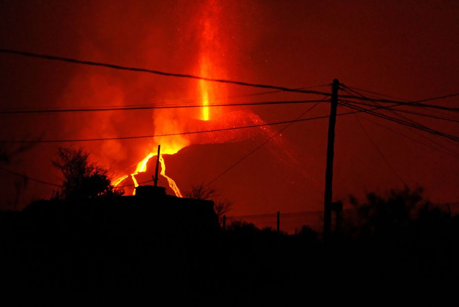 EuropaPress 4010305 bocas eruptivas volcan cumbre vieja 16 octubre 2021 palma canarias espana EuropaPress 4010305 bocas eruptivas volcan cumbre vieja 16 octubre 2021 palma canarias espana