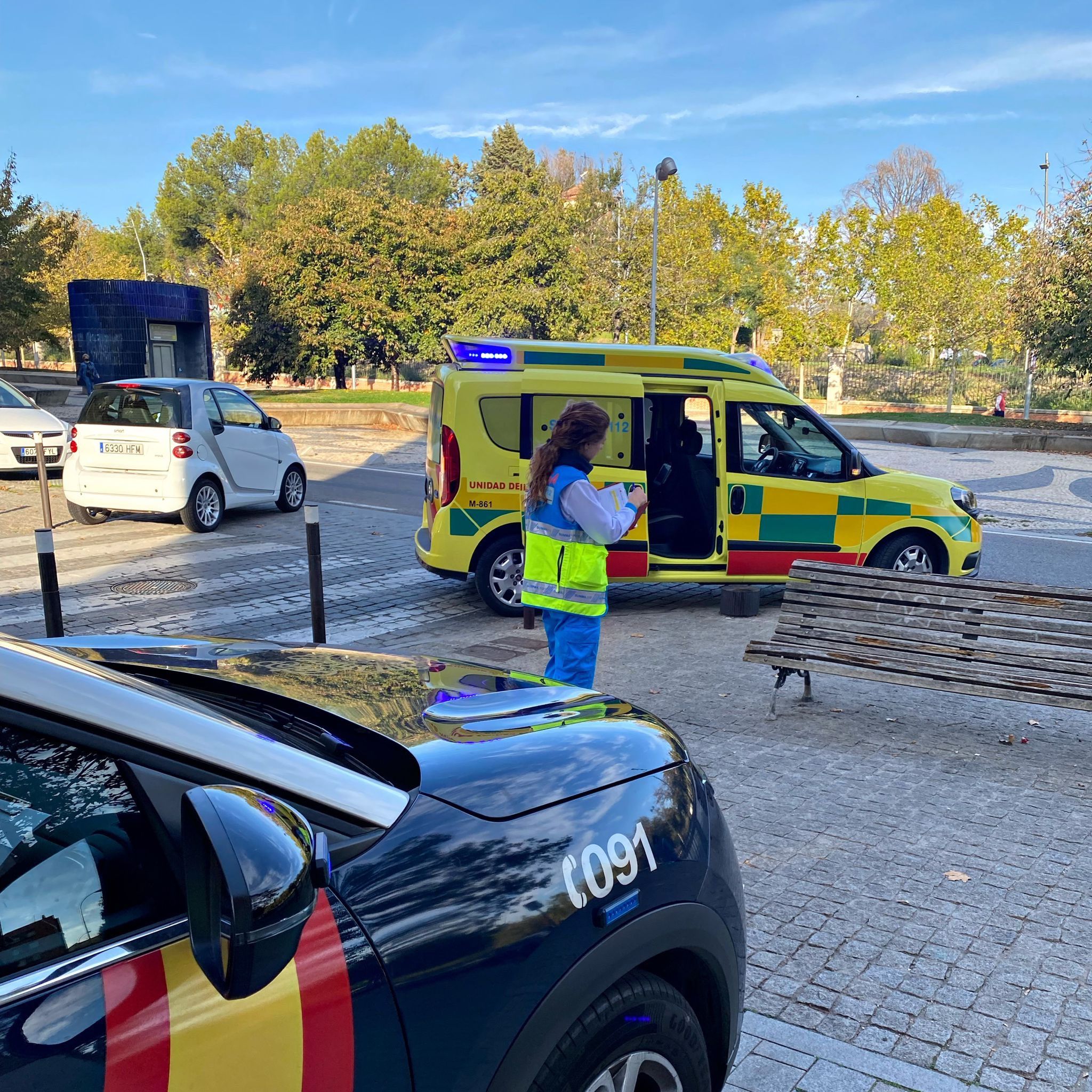 Muere electrocutado al caer su móvil al agua mientras tomaba un baño.  Foto: Summa 112