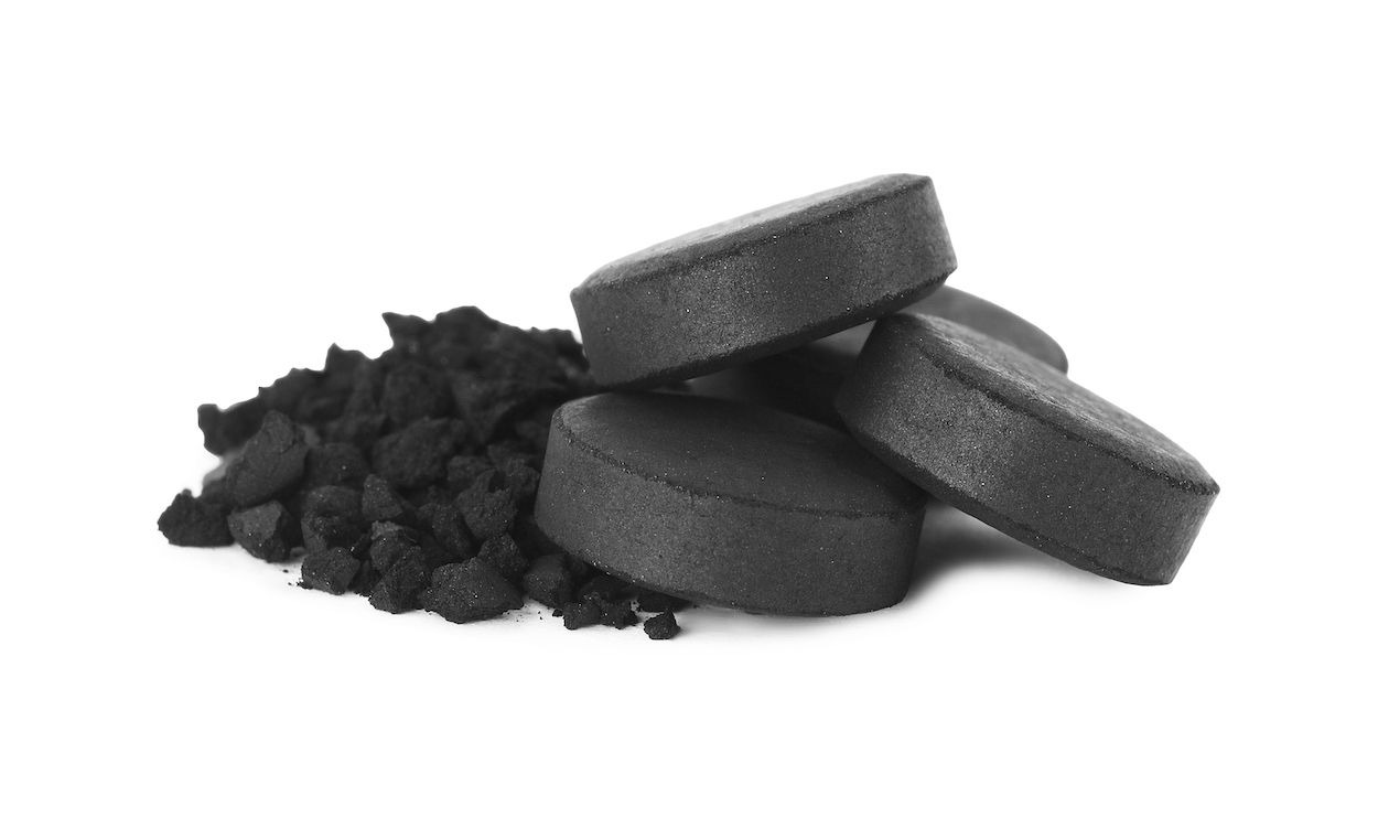 Beneficios De Las Cápsulas De Carbón Vegetal: ¿Para Qué Sirven?