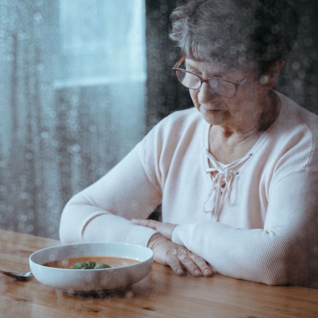 Causas de la falta de apetito en las personas mayores