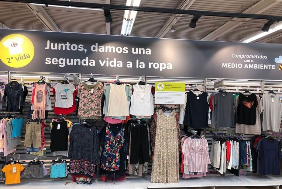 Carrefour comienza a vender en España ropa de segunda mano