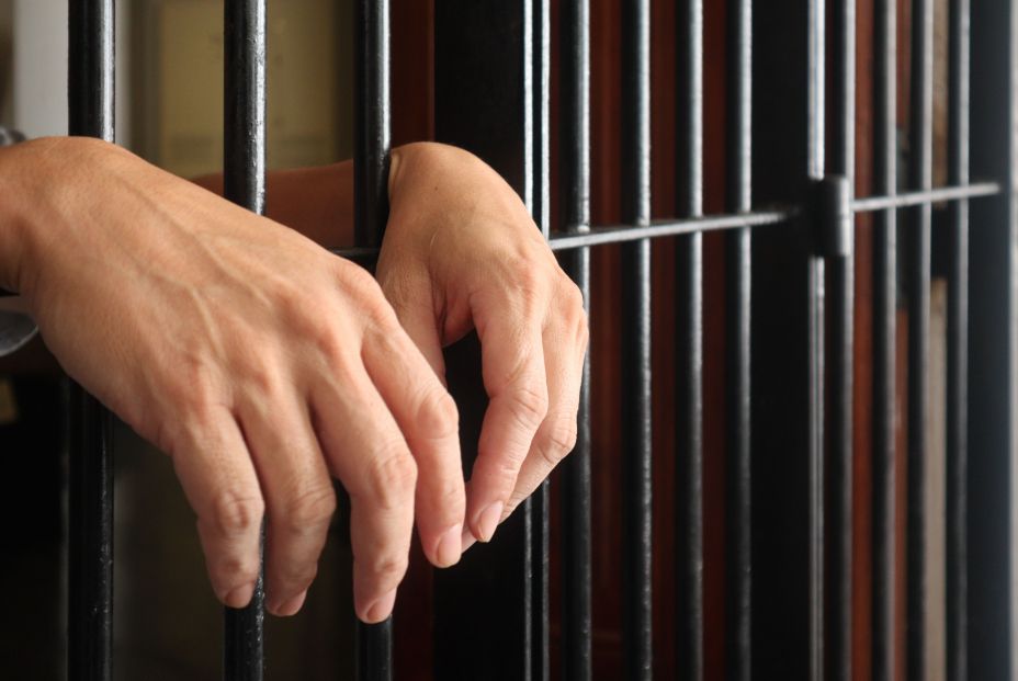 Detenido por intentar violar a una joven de 22 años tres días después de su puesta en libertad
