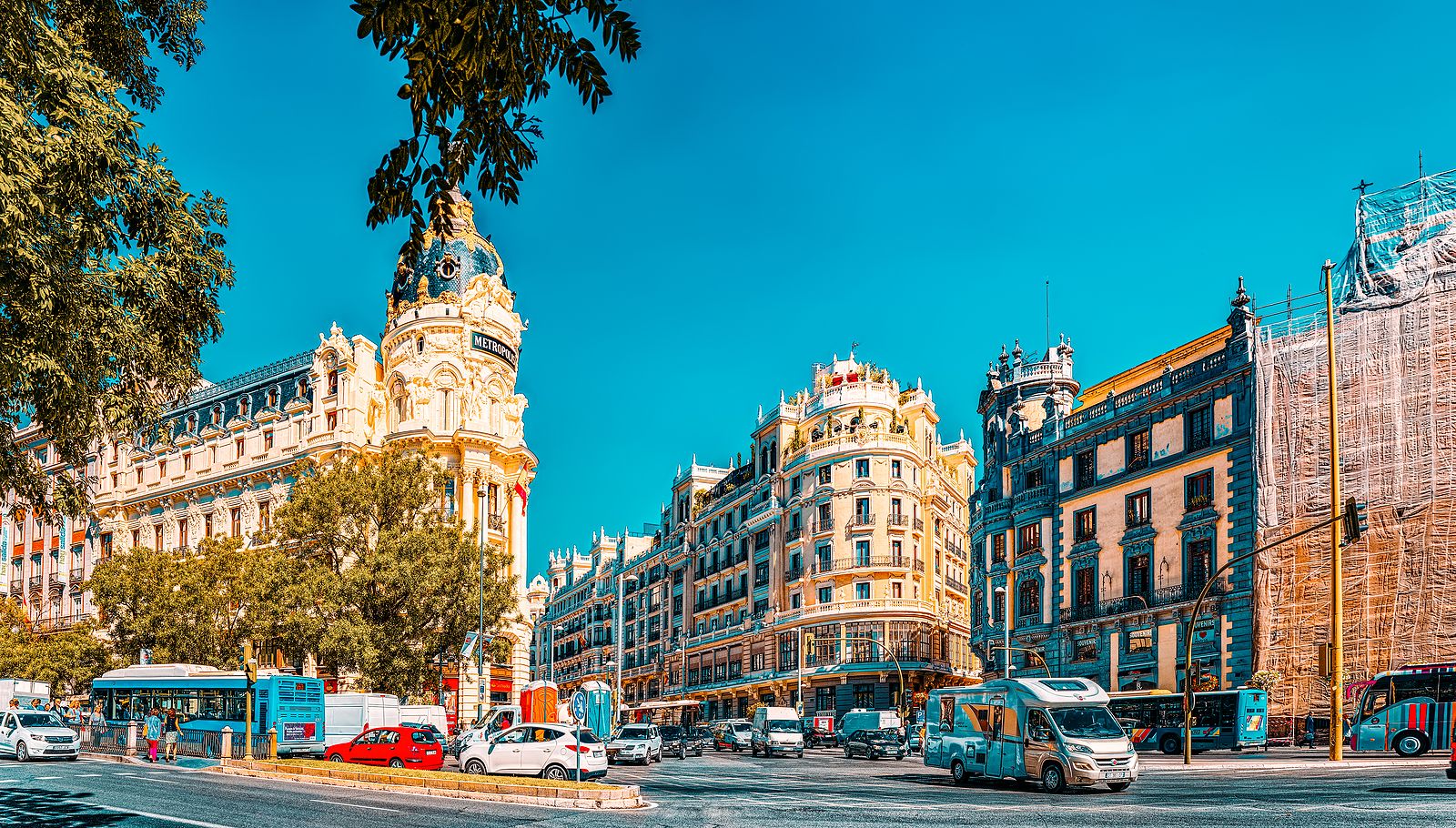 Los 6 establecimientos más antiguos de Madrid que debes visitar Foto: bigstock
