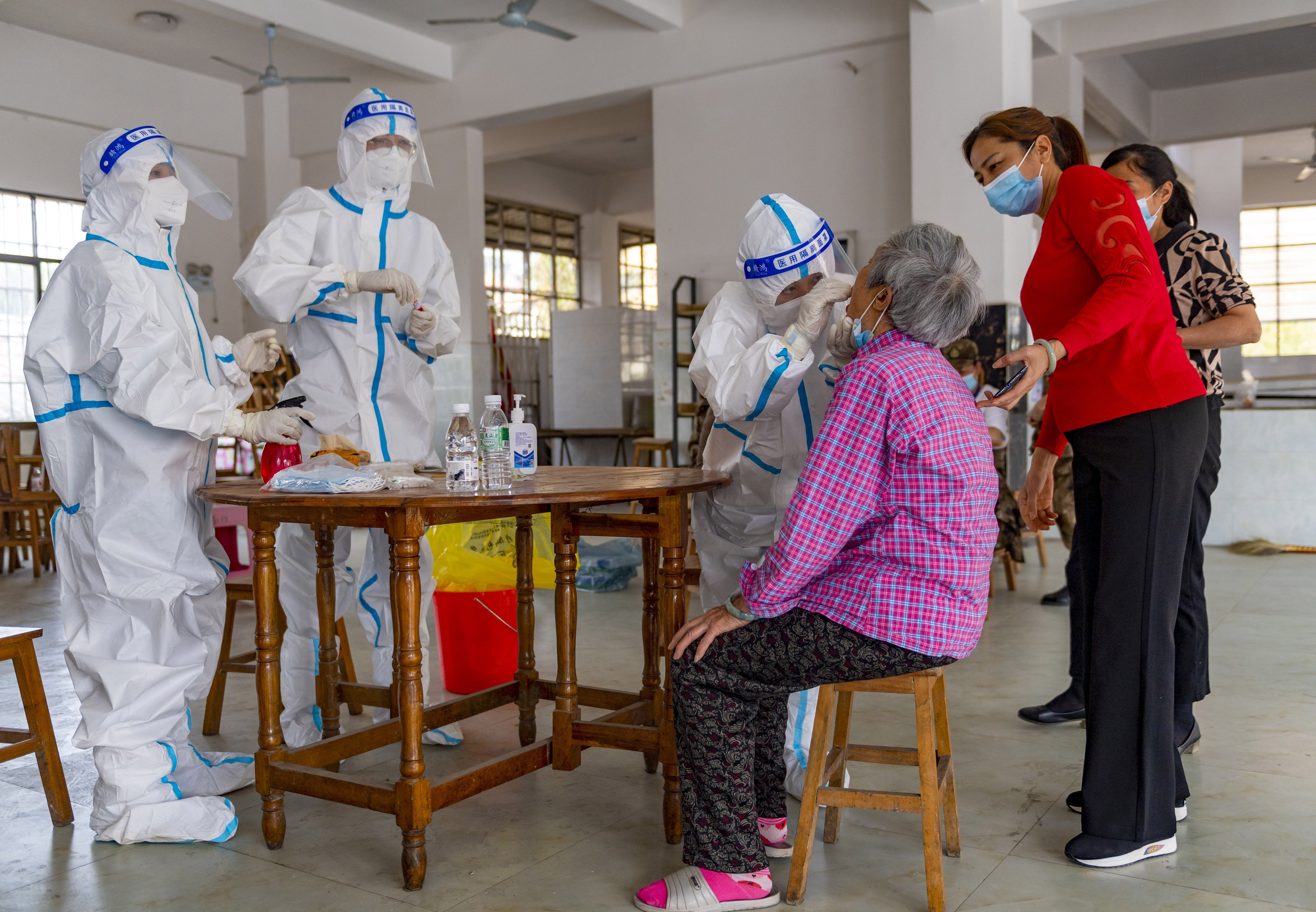 China pide a su población que "almacene productos de primera necesidad" por el avance de la pandemia. Foto: Europa Press
