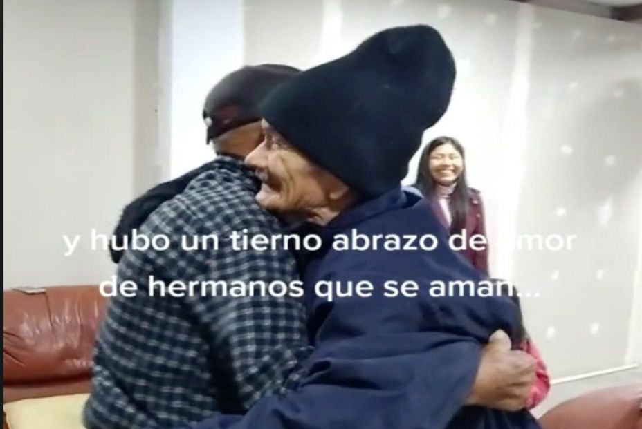 VÍDEO: El emotivo reencuentro entre dos hermanos octogenarios