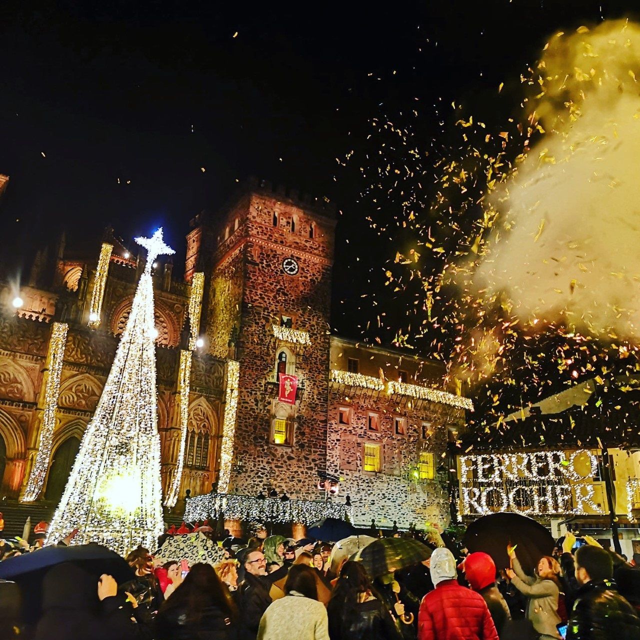 Estos son los cuatro pueblos finalistas de Ferrero Rocher solo uno de ellos brillará en Navidad