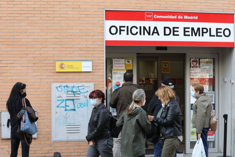 ¿Tiene pagas extra el subsidio para mayores de 52 años?