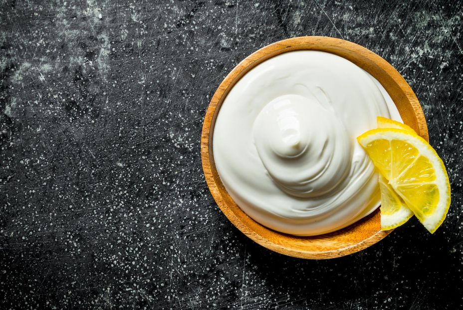 Alternativas a la mayonesa para tus platos: mayonesa con leche