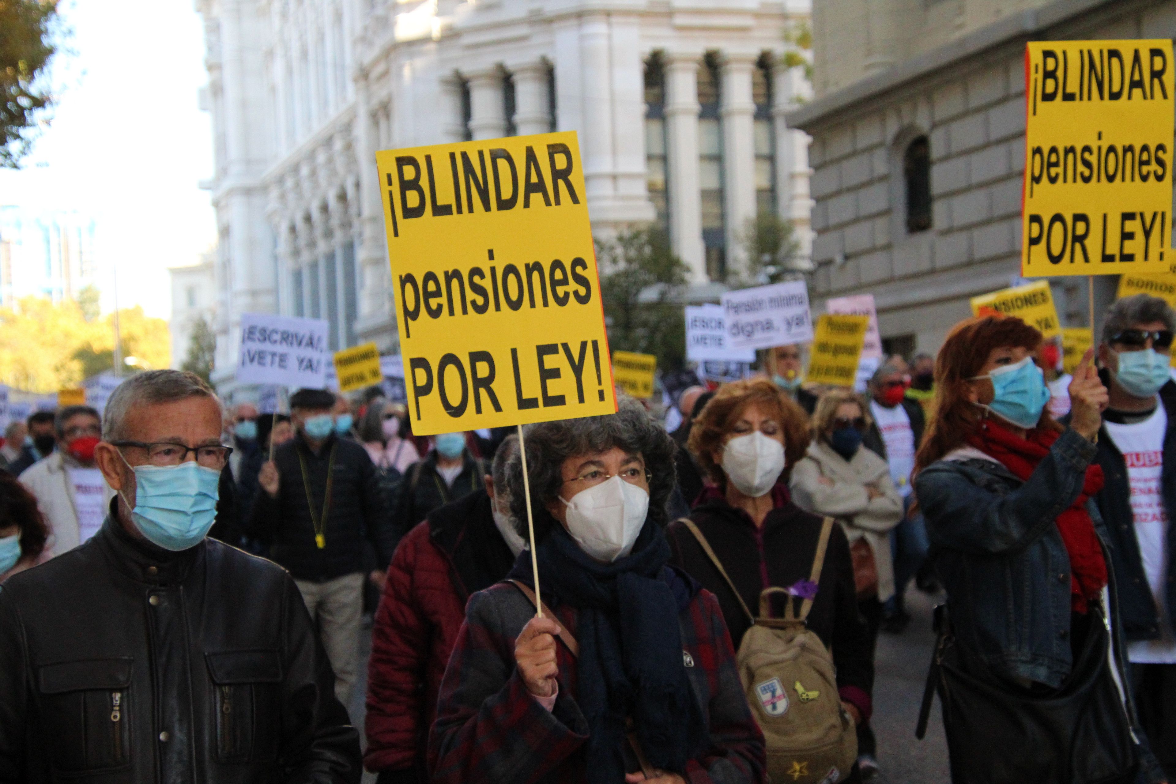 Los jubilados alzan su voz: exigen blindar las pensiones por Ley y claridad a Escrivá