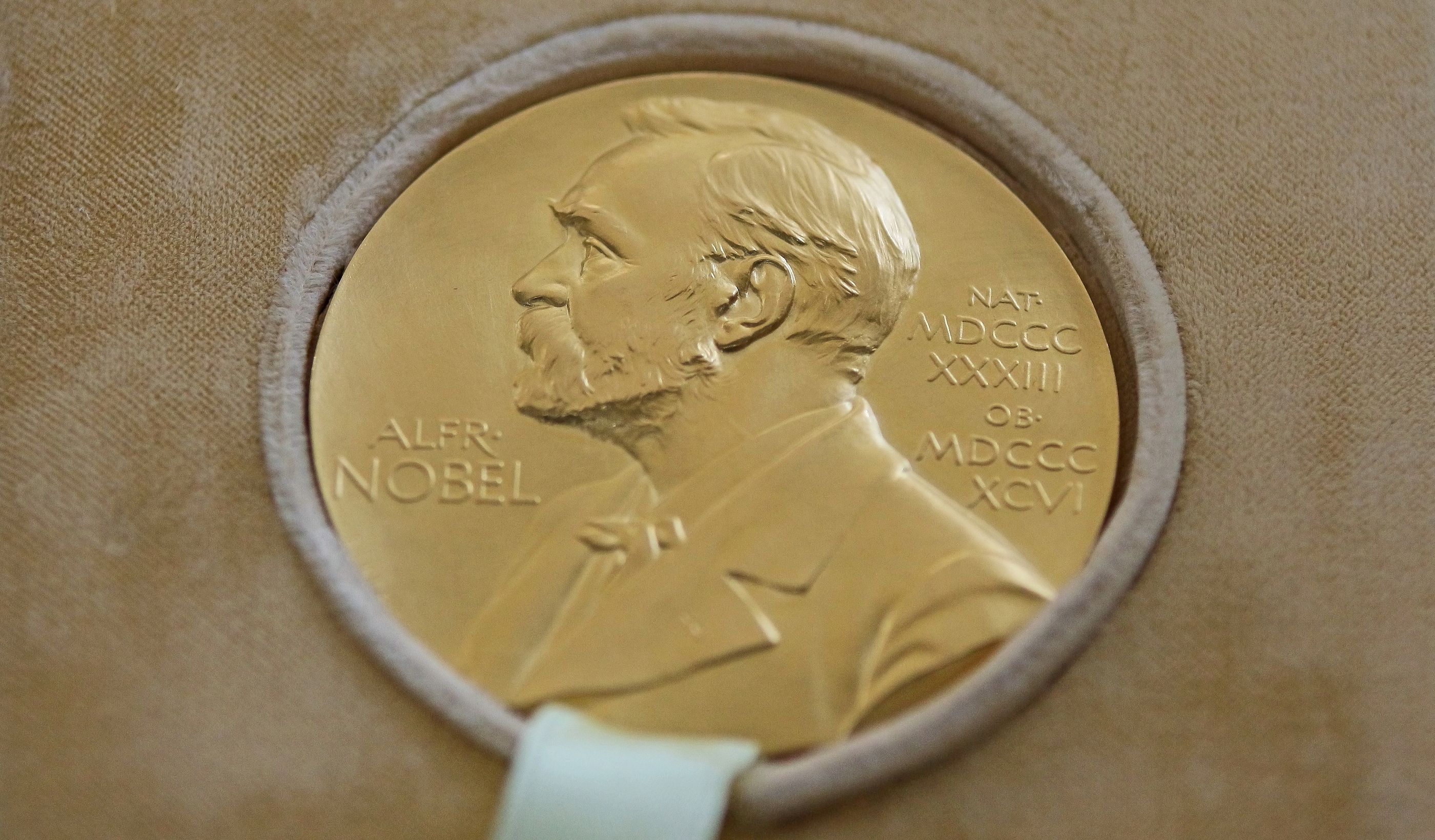 El futuro del envejecimiento, a debate entre premios Nobel