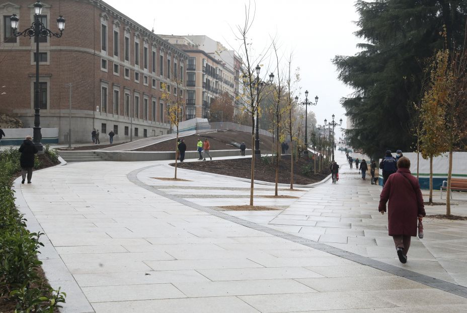 Fotogalería: así es la nueva Plaza de España de Madrid tras dos años de obras