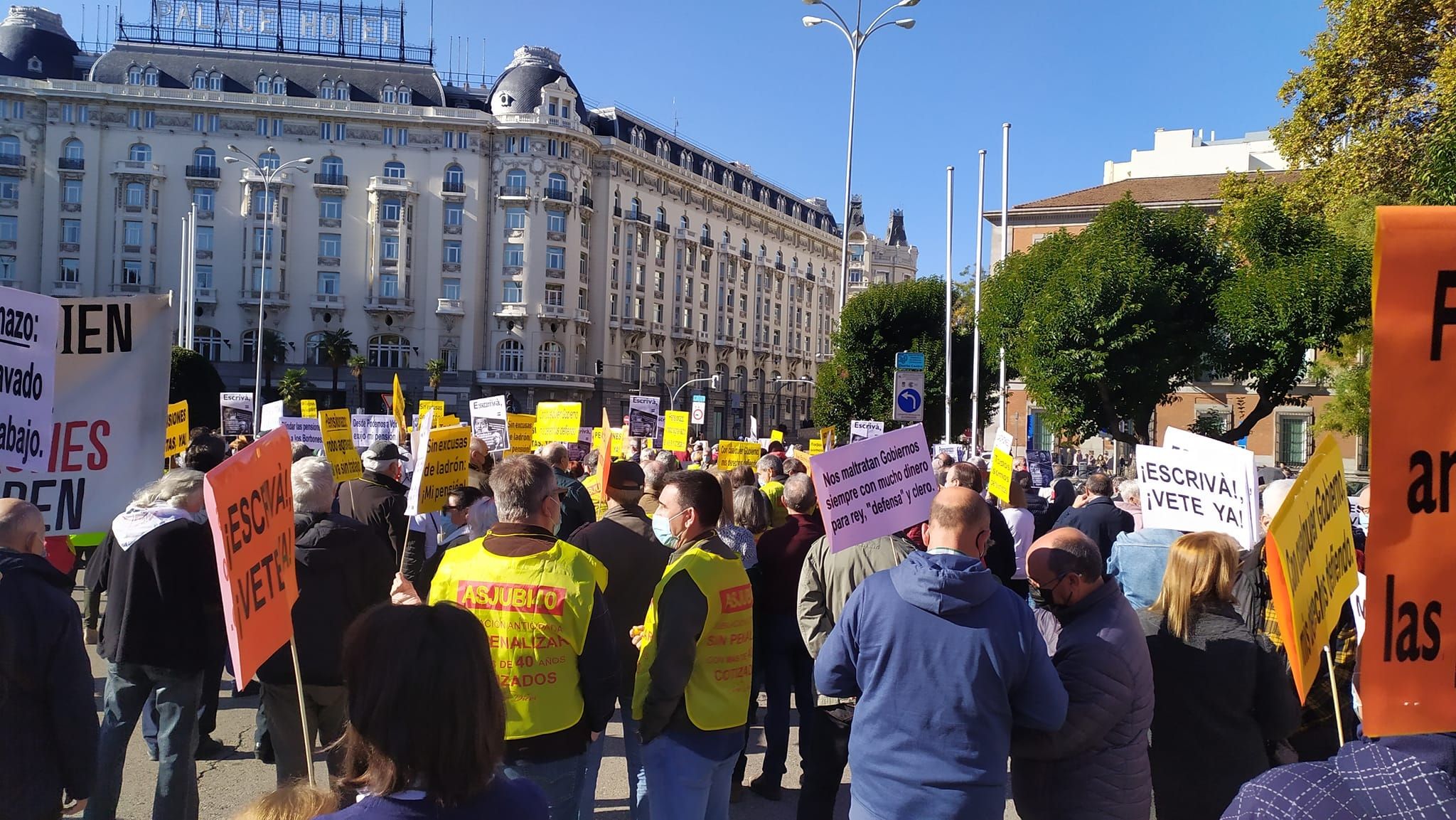 El plus para prejubilados con largas carreras indigna al colectivo: "Nos dejan en la estacada"