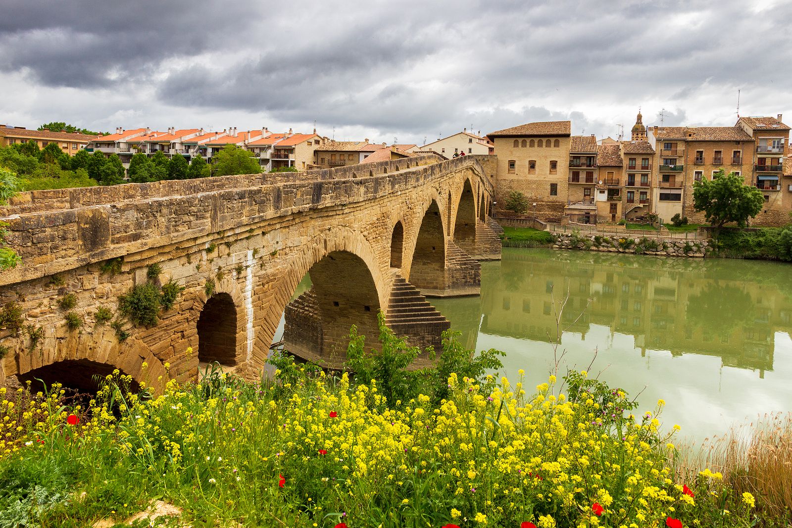 Los 5 pueblos más bonitos de Navarra para visitar el próximo puente de la Inmaculada Foto: bigstock