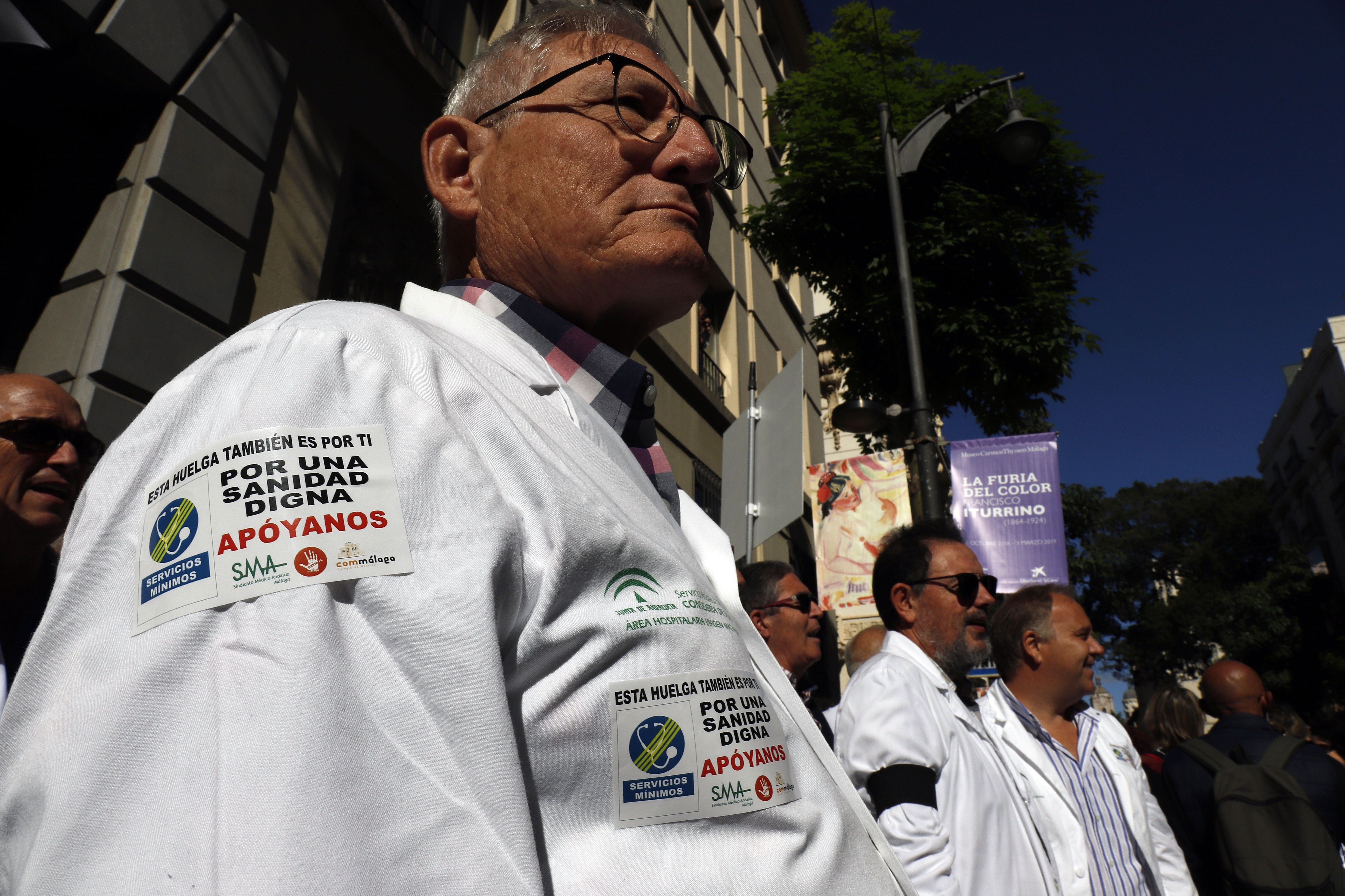 Los médicos de Atención Primaria piden 30 medidas "urgentes" a las CCAA