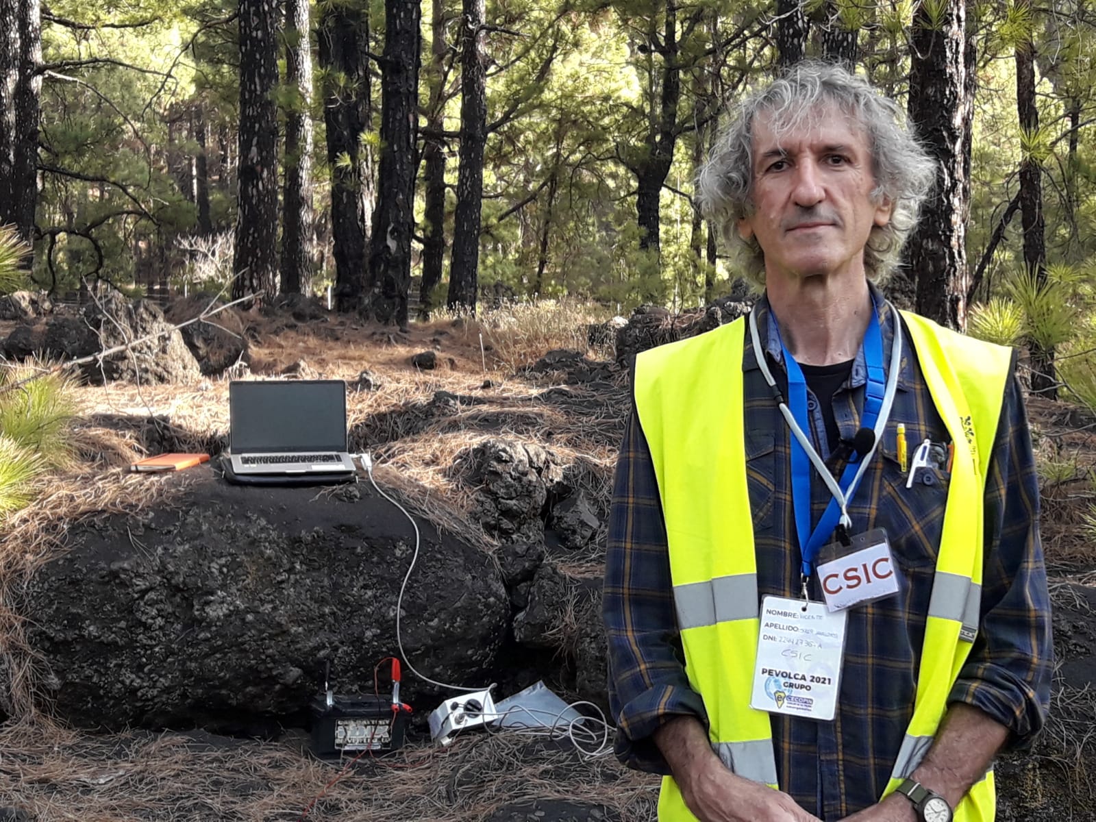 Vicente Soler: "El volcán no se dormirá, se apagará y el siguiente saldrá en otro lugar de la isla". Foto cortesía de Vicente Soler