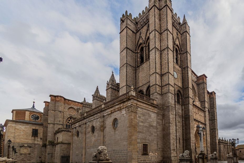 Las 13 catedrales de Castilla y León: Catedral de Ávila