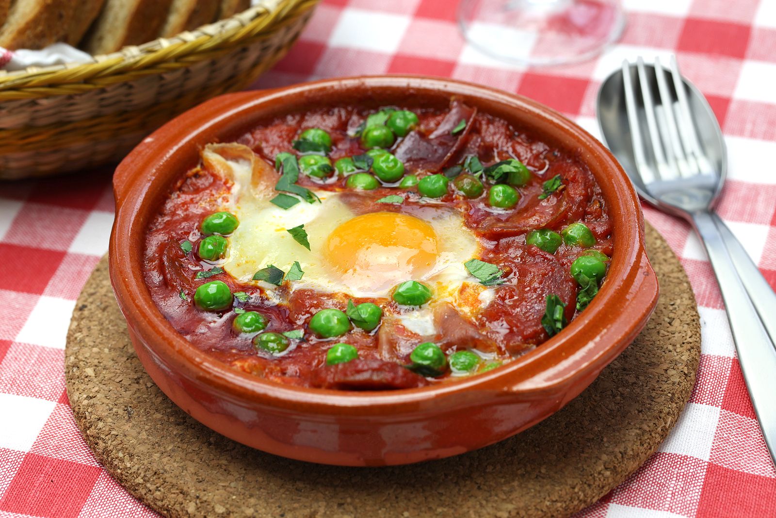 Sigue esta receta y prepara los huevos a la flamenca más ricos Foto: bigstock 
